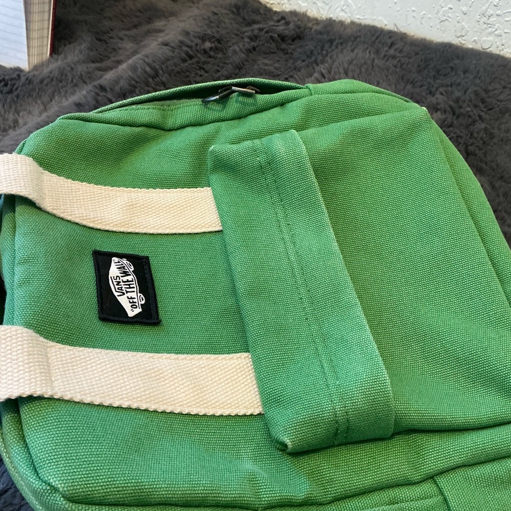Vans Green Backpack with Cream Details - Picture 4 of 12